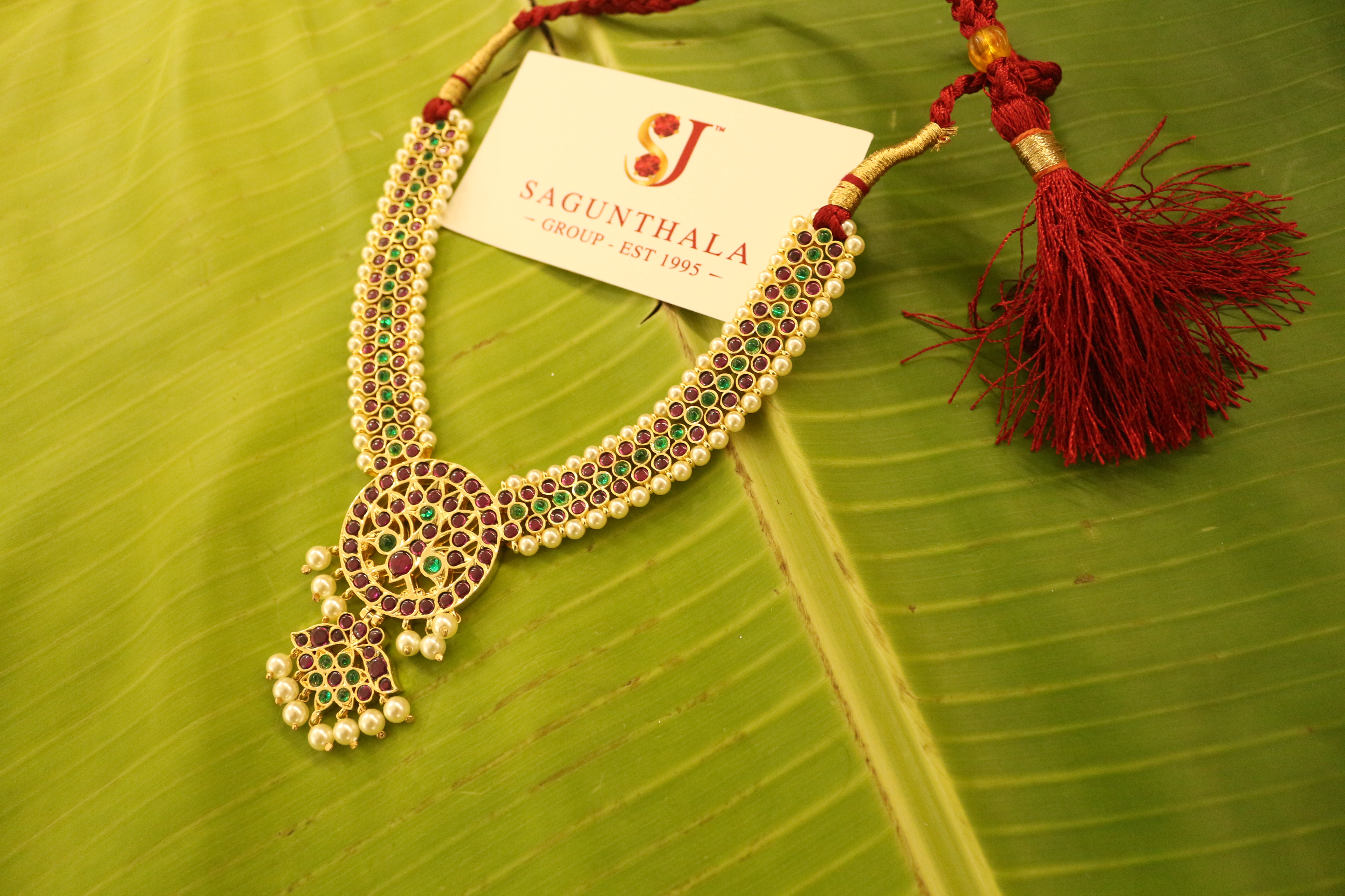 Peacock Soundarya Necklace with Kempu & Green Stones