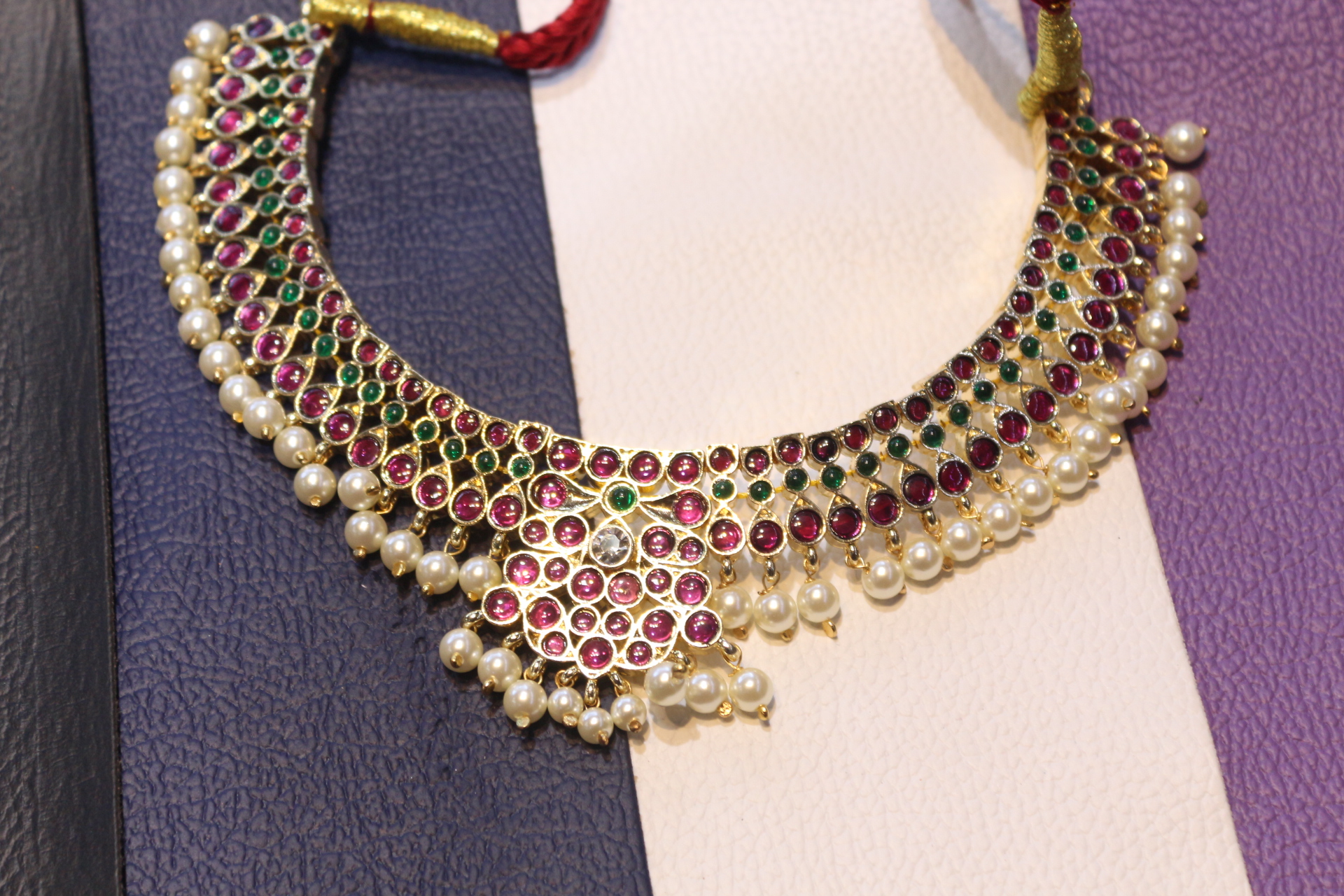 Kemp Stone Pearl Drop Choker