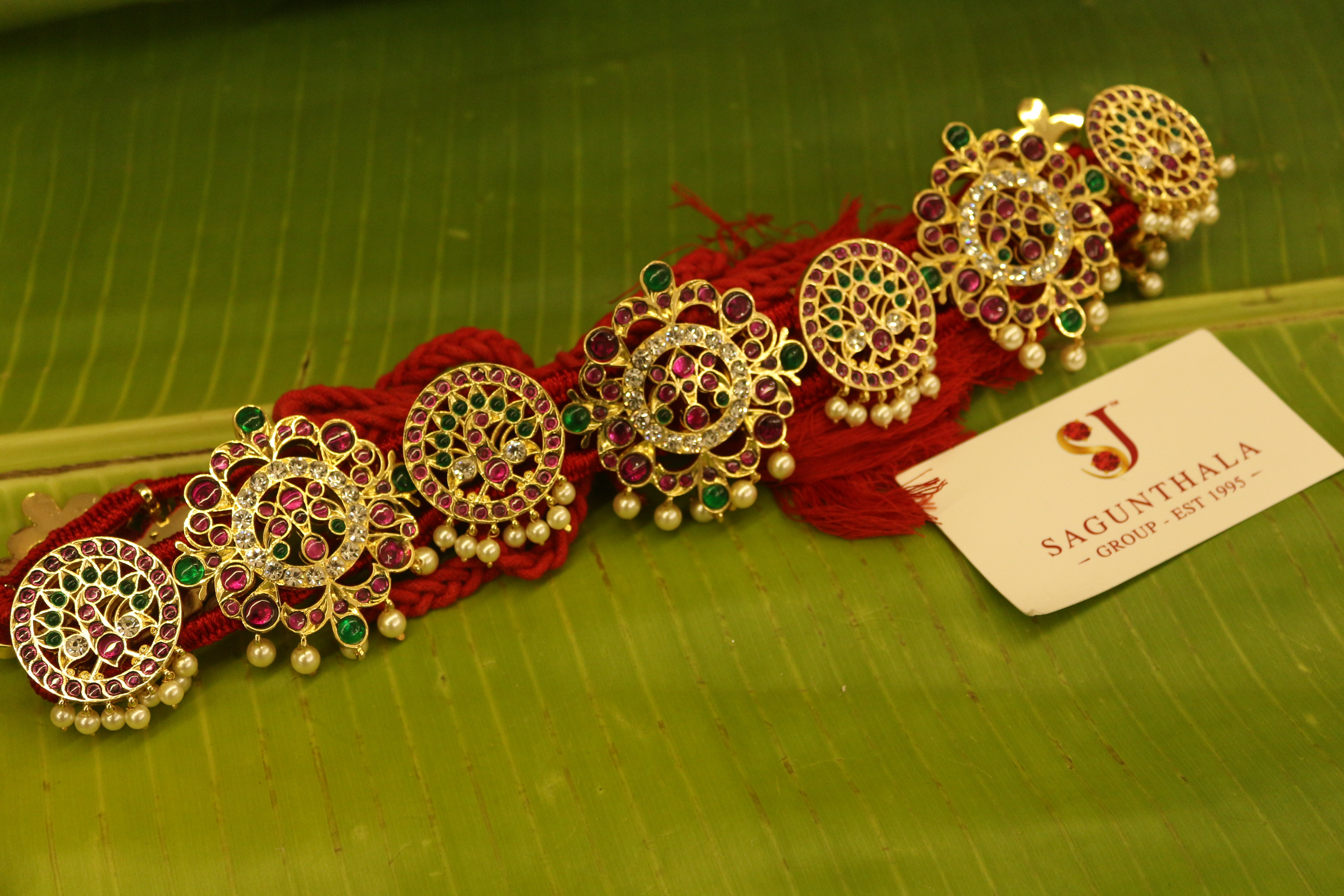 Peacock Leaf Hipbelt (Oddiyanam)