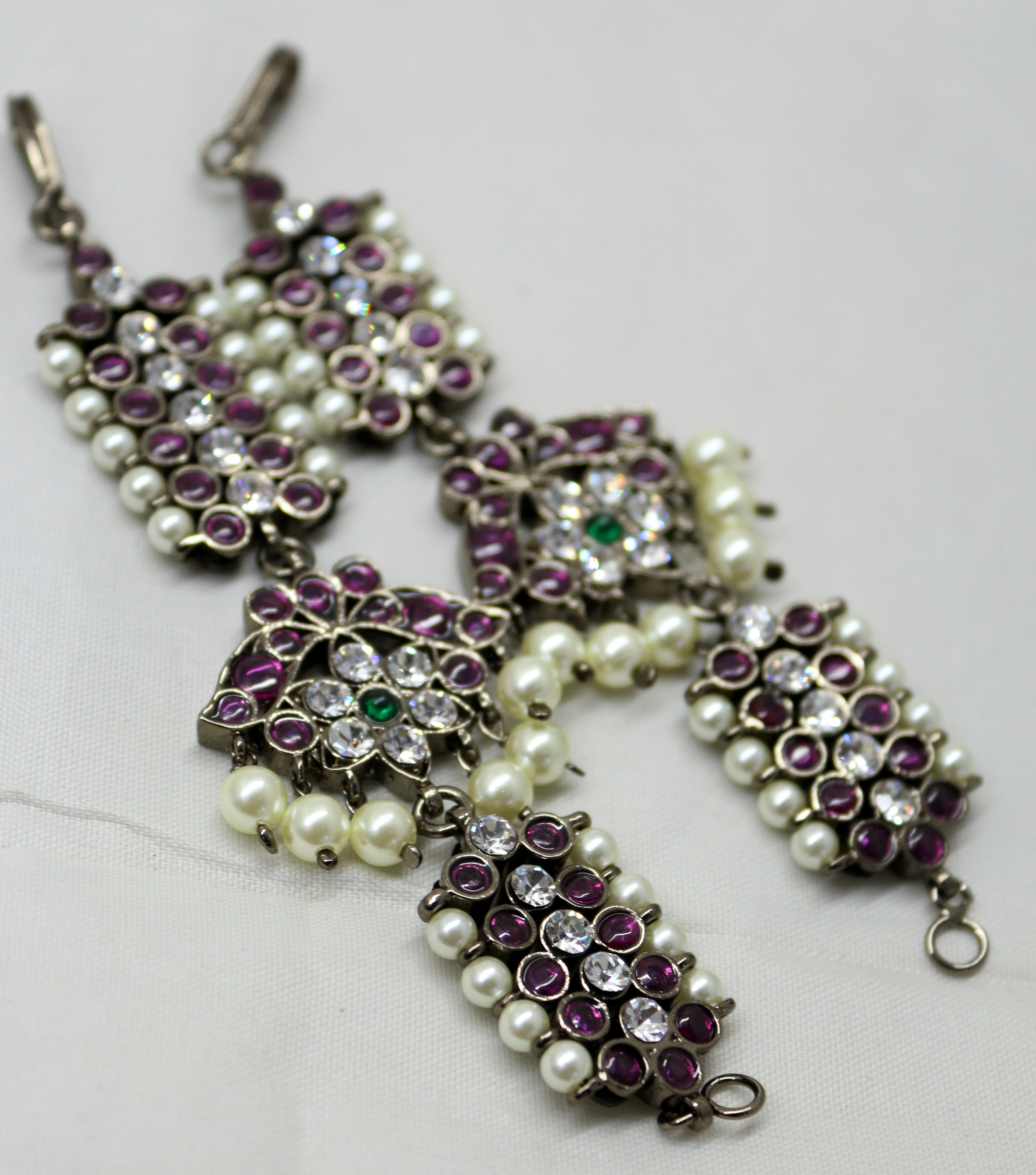 Black Antique Flower Mattal
