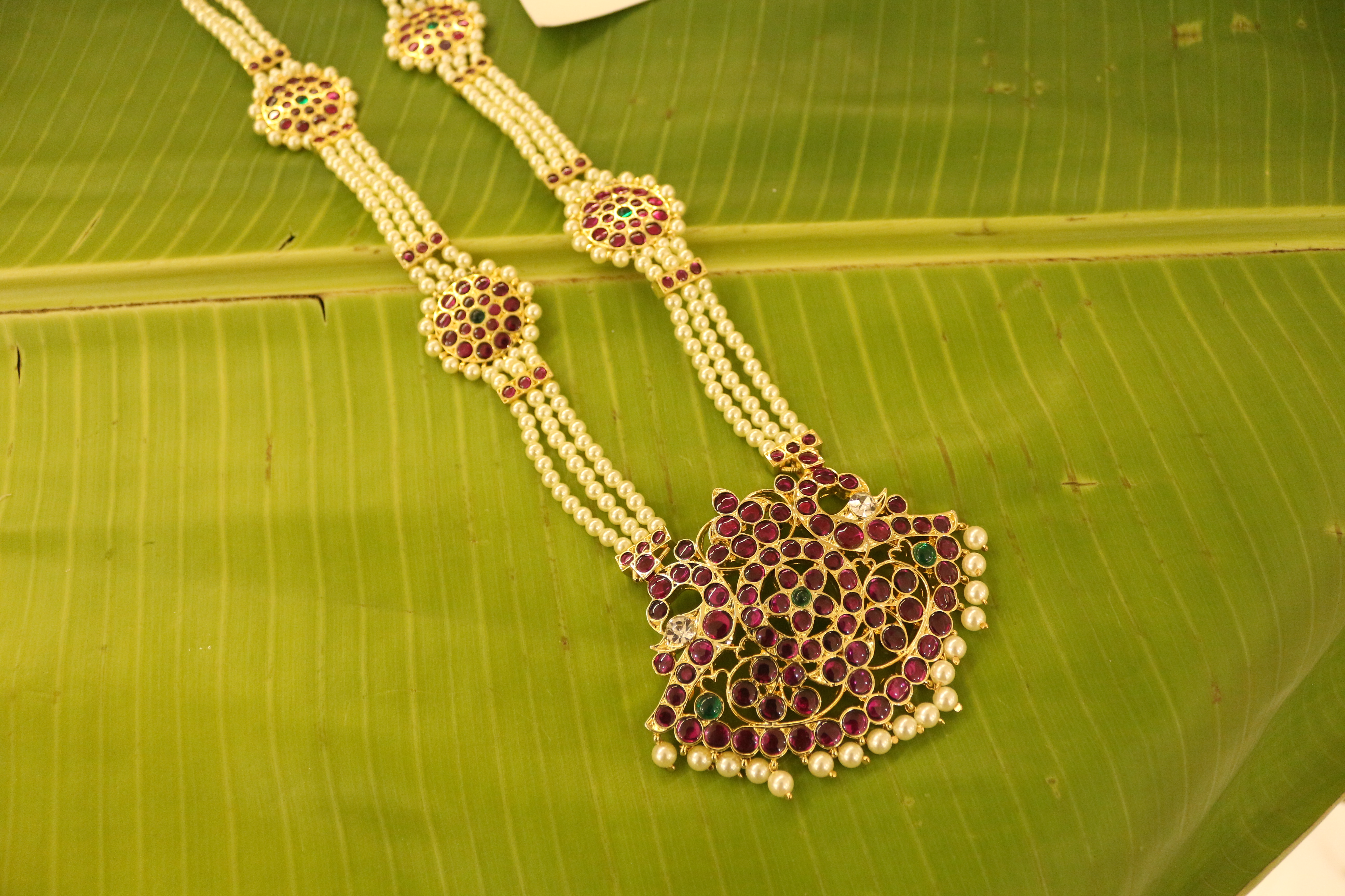 3-Line Pathakam Double Sun Pearl Haram