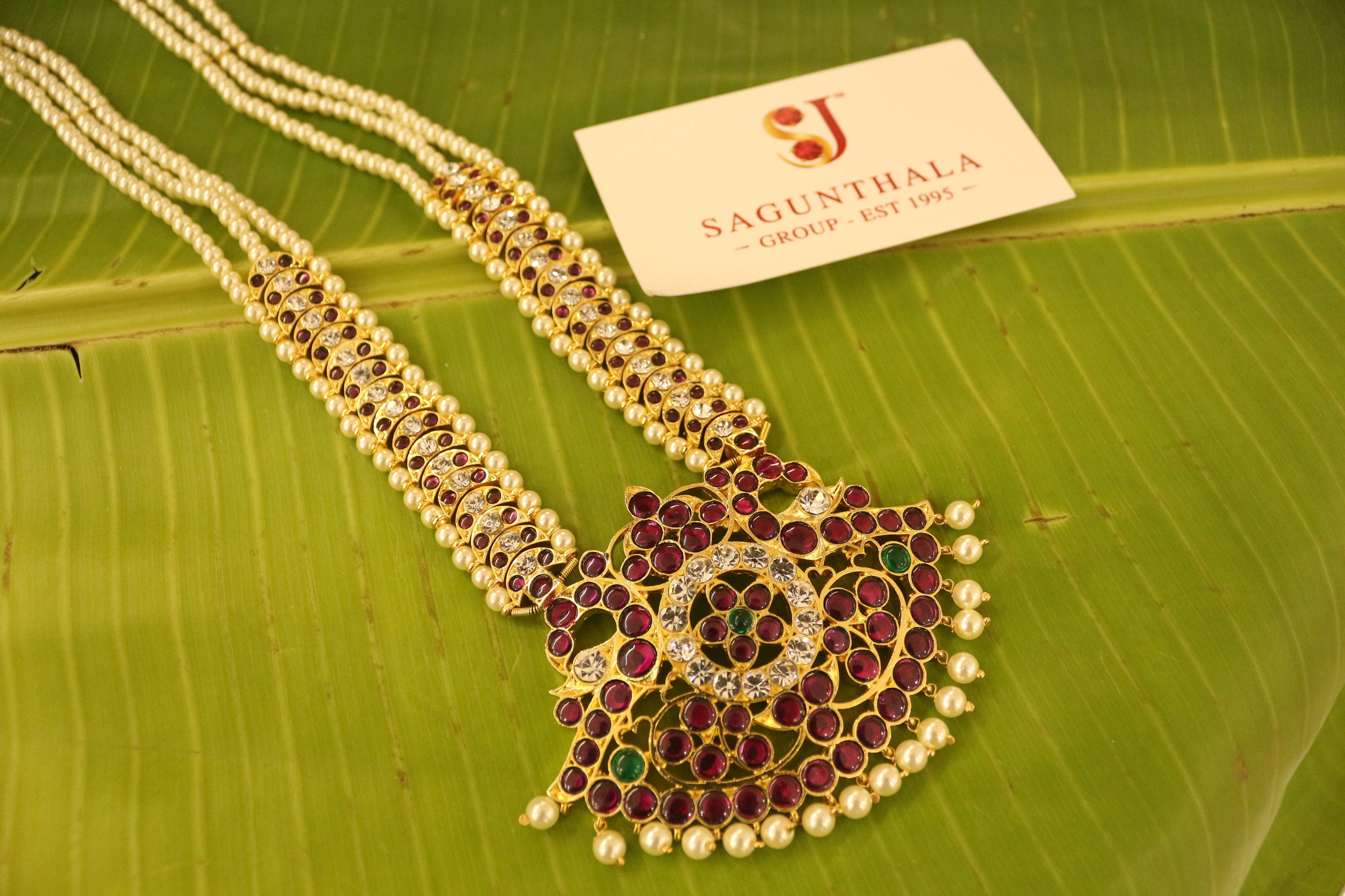 3-Line Pearl Moon Pathakam Haram