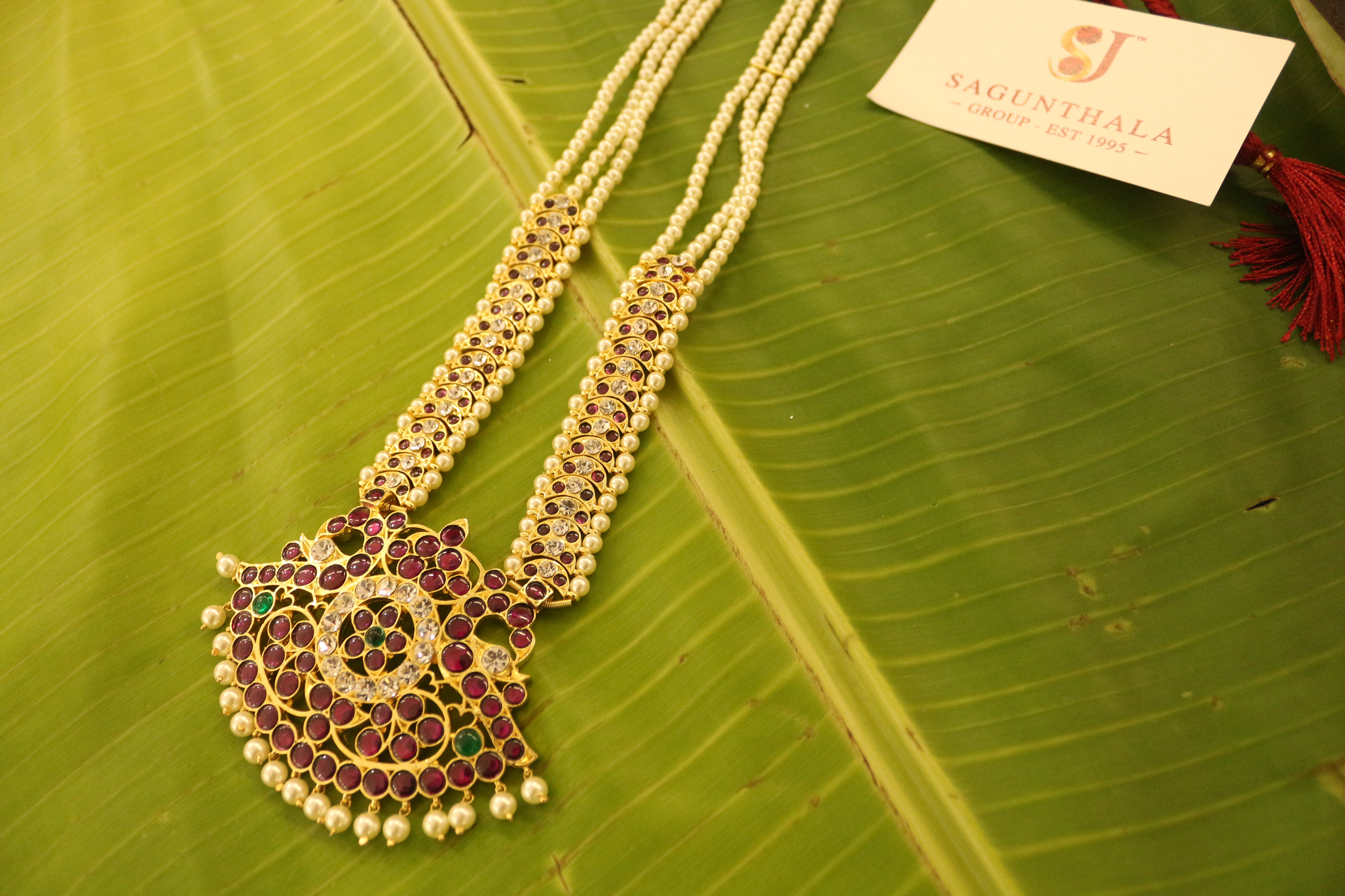 3-Line Pearl Moon Pathakam Haram